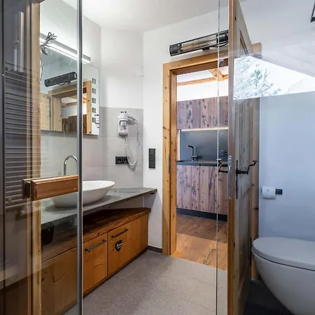 Uralp Royal Mit Terrasse Appartamento