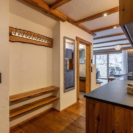 Uralp Royal Mit Terrasse * Brand (Vorarlberg)