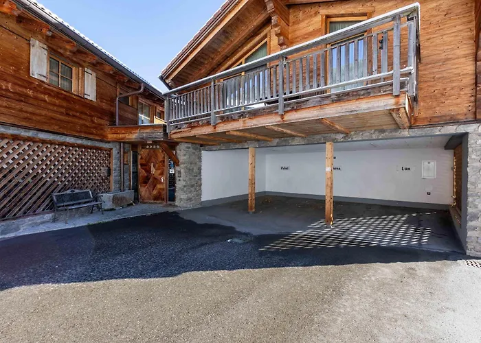 Appartement Uralp Royal Mit Terrasse *