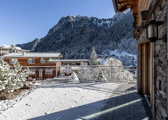 Appartement Uralp Royal Mit Terrasse